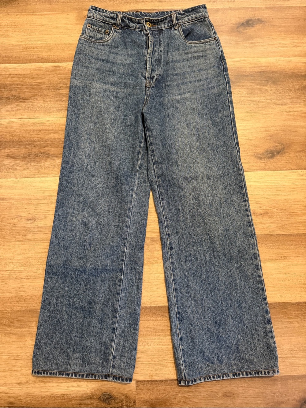 Vtg MIU MIU High Rise Wide Leg Jeans Size Large 30x30 Button Fly Medium Wash